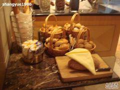 ３面包区-国宾酒店-花园咖啡自助餐厅(北营房中街店)