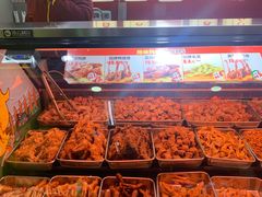 自助取餐区-绝味鸭脖(地铁站一店)
