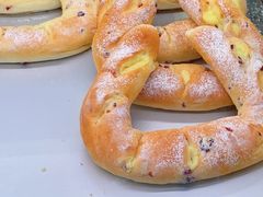 -Dough&Joe团憩(瑞虹天地月亮湾店)