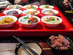 -蓝田九大碗民俗食府(蓝田店)