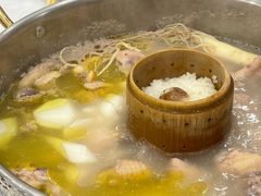 -朴小妹人参鸡汤火锅(长白山万达店)