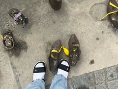 -多瑙河畔鞋履雕塑