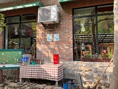 -北京水岸山吧度假村(雁栖镇店)