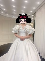 -拉瑞娜LaReine婚纱礼服高级定制