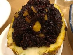 -香巴拉云南餐厅(华莱坞店)