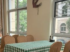 -起士林西餐厅(东经路店)