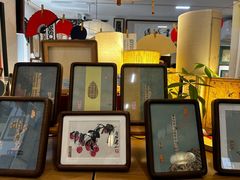 -邊城書店