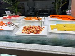 -川骄海鲜自助(王府井奥莱UP TOWN店原世界之花店)