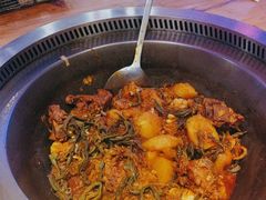 -山河屯铁锅炖(哈西站店)