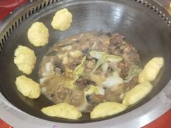 -哈尔滨东北铁锅炖(都督街店)