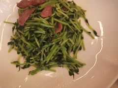 -潮界(LU·ONE凯德晶萃广场店)