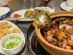 -胡须佬鸡煲四季火锅店(石厦西村直营店)