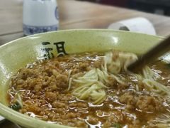 辣肉面-吾介小籠館