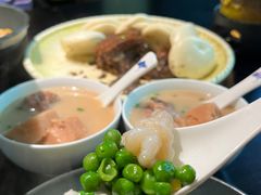 青豆米虾仁-简小舍·民间手艺菜(武昌江滩店)