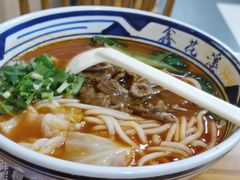 -鑫花溪牛肉米粉(凤凰街创始总店)