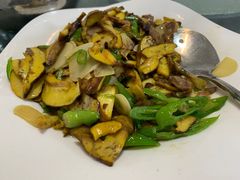 -瑞丰园庭院餐厅·白族传统家常菜