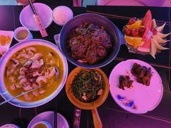 -粉墨特色菜·烧烤音乐酒馆