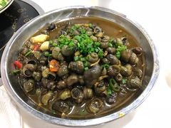 -虾弄弄海派小龙虾·牛羊蝎子火锅