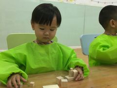-爱威盛亲子俱乐部·纽约国际早托中心