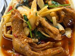 -周良天山牛杂城(天山路总店)