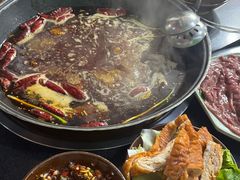 -重庆故事姊妹老火锅(财经学院店)