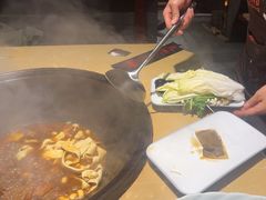 -万里闯关东铁锅炖菜馆(高新旗舰店)