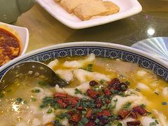 老坛酸菜鲩鱼-缪氏川菜(丰盛町店)