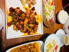 -隔壁老王·家常云南菜(皇冠店)