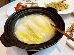 浓汤浸津白菜煲-喜粤8号(四海唐人街店)
