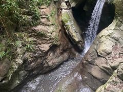 -龙水峡地缝景区
