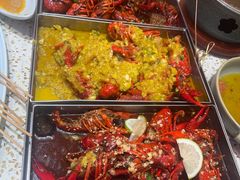 -小董哥烤串·爆汁大油边(故宫店)