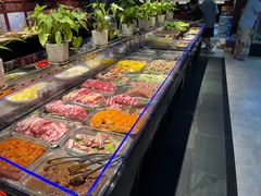 -牛里牛气· 榴莲海鲜鲜牛肉自助火锅·烤肉(横岗店)