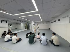 -EFL巴西柔术·综合格斗·泰拳·少儿体能训练(虹桥德必馆)