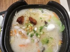 -阿香米线(大唐西市大润发店)