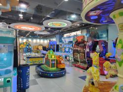 -万达宝贝王(上海浦江店)