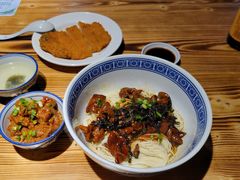 -沪西老弄堂面馆(定西路店)