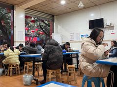 -刚砂锅鸡丝米线