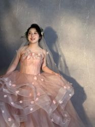 -雪中彩影婚纱摄影·微光艺术中心