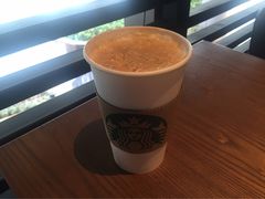 大杯焦糖玛奇朵-星巴克(上海虹桥南丰城办公楼店)