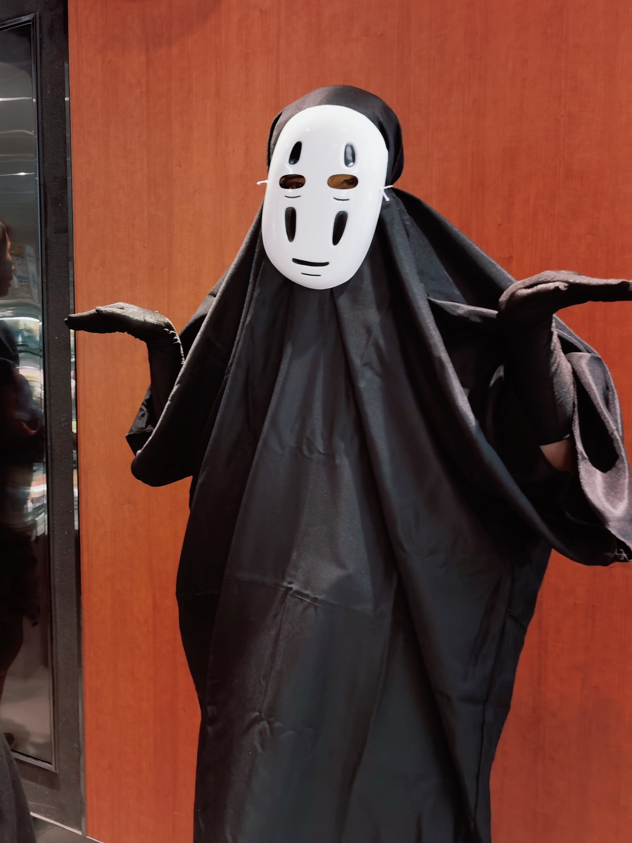 关于万圣节cos无脸男这件事