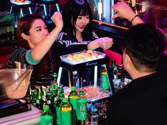 -古吉拉酒吧·蒲seven蹦