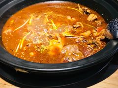 -红顶老汉烧鸡公羊蝎子火锅(学士街店)
