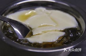 White Tapioca Jelly with Tofu Pudding