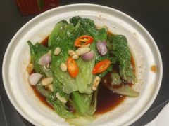 -艳阳天民俗村(公园路店)