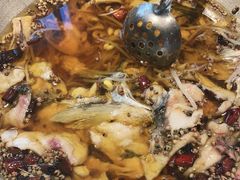 江鱼做水煮鱼-渝信川菜(工体店)