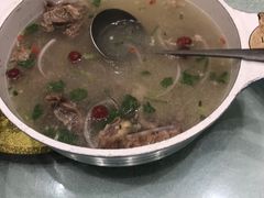 -马尔龙新疆饭店·清真(瑞景店)