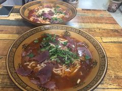 -牛壹品牛肉拉面(东风路店)