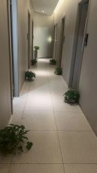 -PE SALON