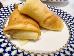 奶油蘑菇春饼-哈拉硕俄式西餐
