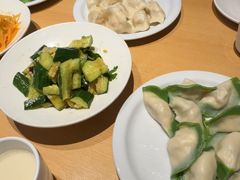 -关东小磨东北菜(上海长风大悦城店)